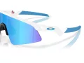Oakley Resistor Sweep OJ 9015 01 128 Children sunglasses