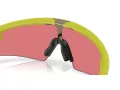 Oakley Sphaera Strike OO 9531 06 137 Men, Women sunglasses